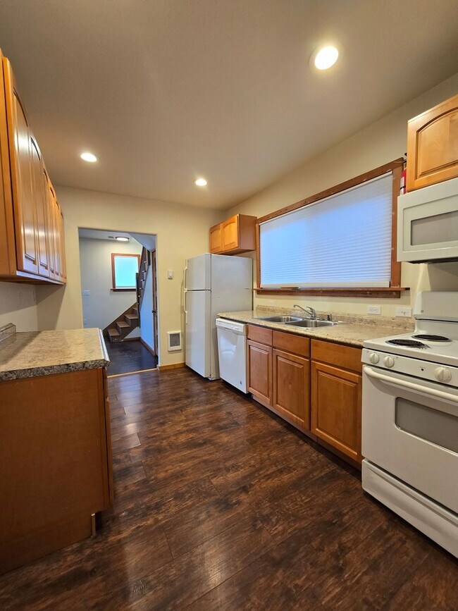 Foto del edificio - Aberdeen, WA., 3 bedroom, 1 bath home for RENT