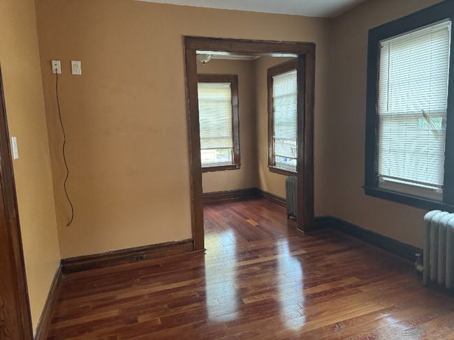 Foto del edificio - 35 Oak Ave