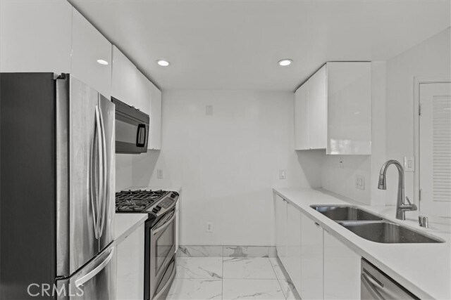 Foto del edificio - 939 Palm Ave