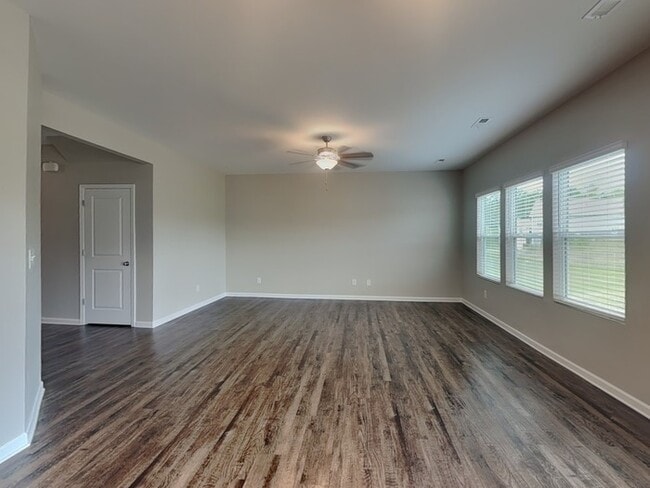 Foto del edificio - 1046 Cloverdale CT