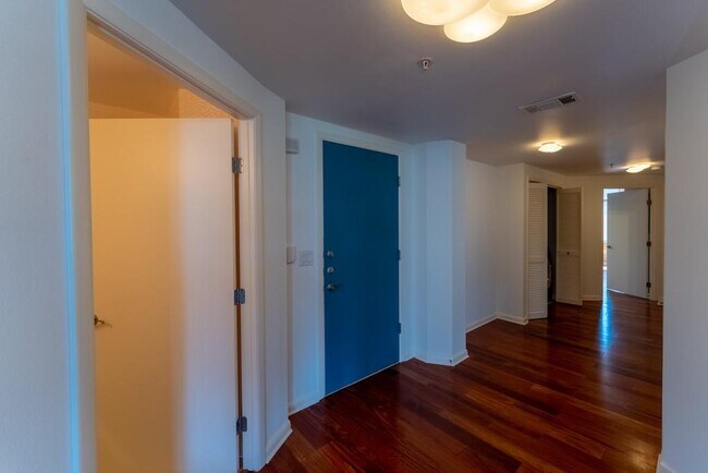 Foto del edificio - 54 Rainey St