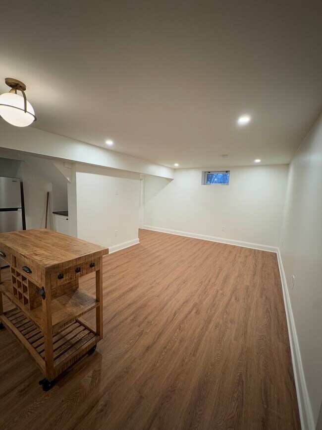 Foto del edificio - 1012 Roswell Dr