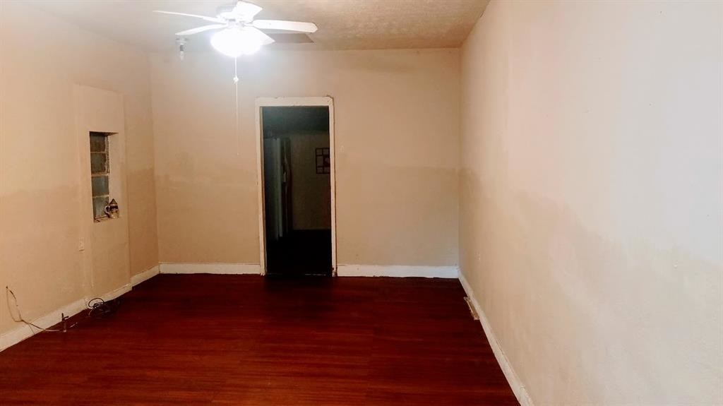 Primary Photo - 305 N Ford St