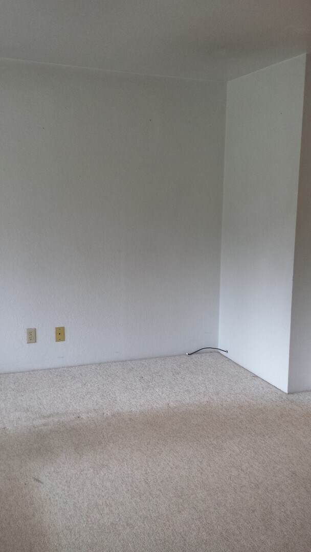 Foto del edificio - Nice 2 bedroom, 1 bath with yard.