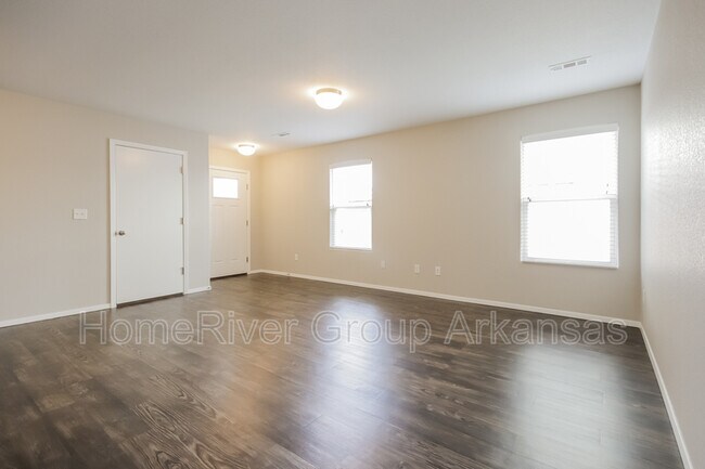 Foto del edificio - 235 E Anabranch Ct