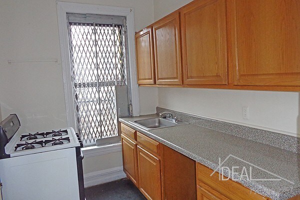 Foto del edificio - NO FEE! Amazing 2BR in Crown Heights!