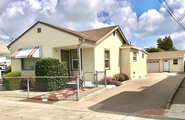 Photo - 1774 Bancroft Ave House