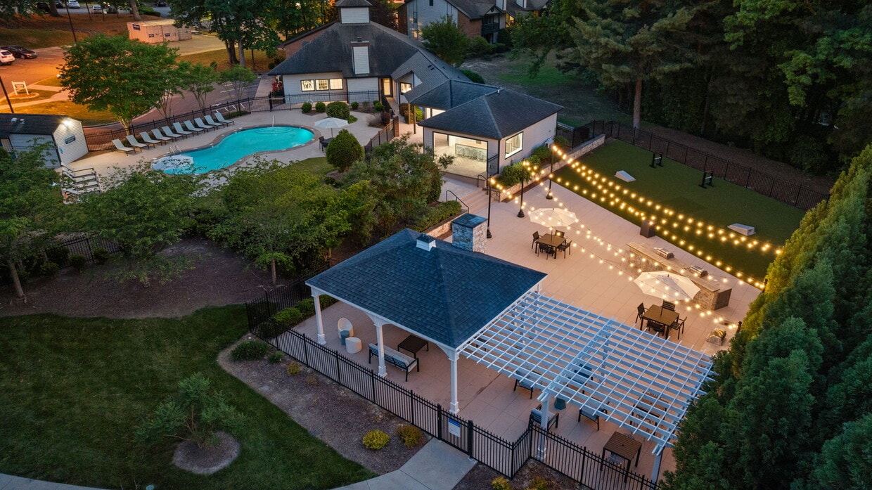 Primary Photo - View at Lake Lynn