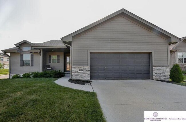 Foto del edificio - 4 bedroom in Omaha NE 68130