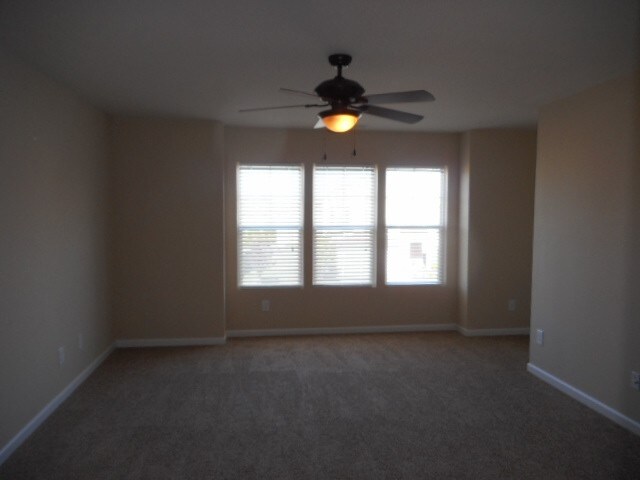 Foto del edificio - 1004 Collington Dr