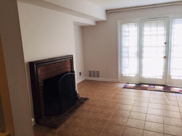 hogar - 727 6th St SE