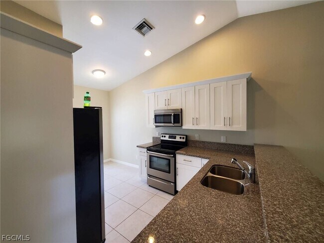 Foto del edificio - 4701 SE 4th Pl