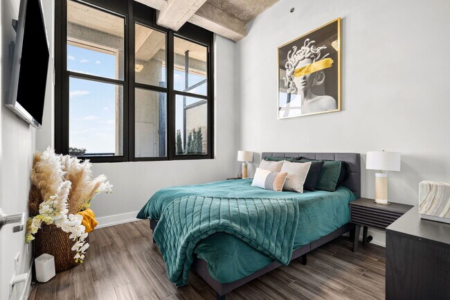 Foto del edificio - 320 E 21st St
