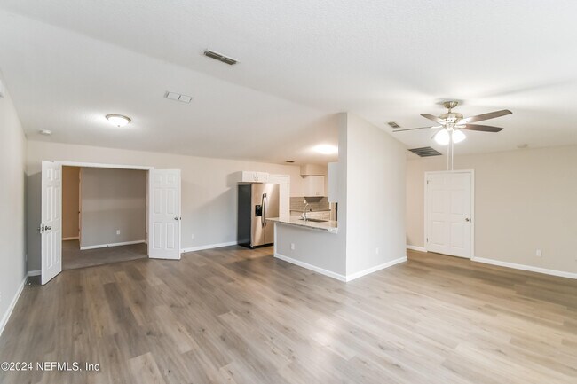 Building Photo - 7263 Eudine Dr N