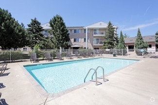 Building Photo - YORKTOWN ESTATES