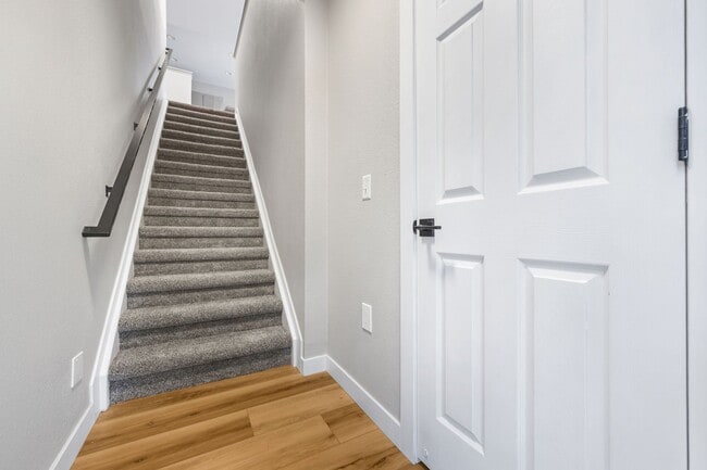 Foto del edificio - 3002 W Elizabeth St