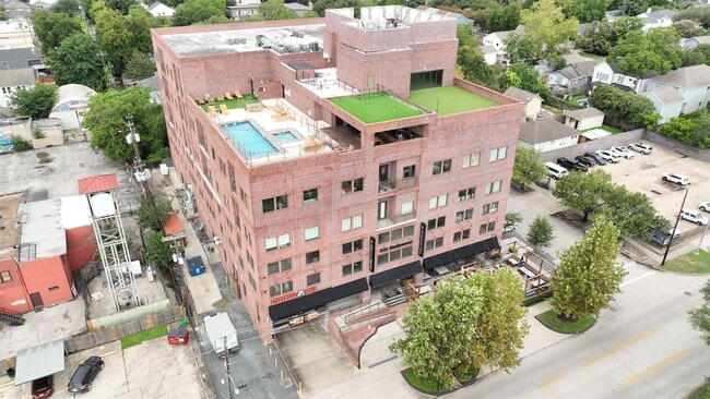 Foto del edificio - 1111 Studewood St