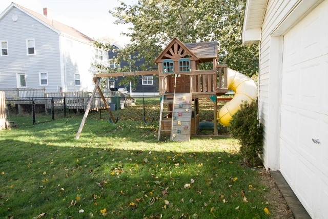 Building Photo - 3030 Connaught Ave