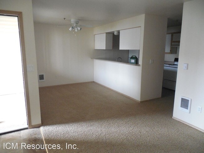 Building Photo - 2 br, 2 bath Apartment - 2350 SW 257th Ave...