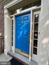 Building Photo - 8156 Boss St