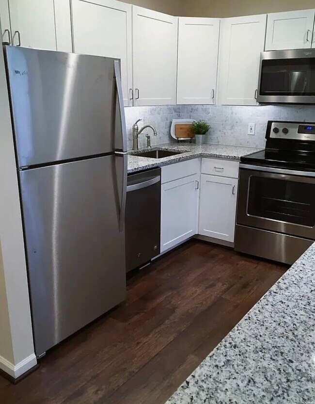 Foto del edificio - 9169 Wrenwood Ln