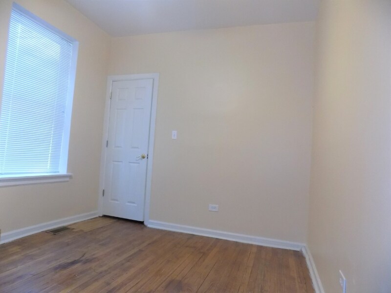 Foto del edificio - 5926 S Artesian Ave