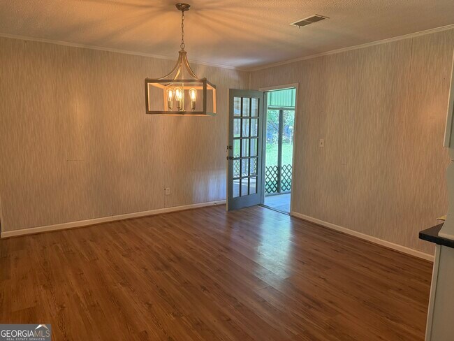 Foto del edificio - 6396 Old Pendergrass Rd
