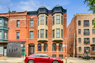 Building Photo - 864 W Aldine Ave