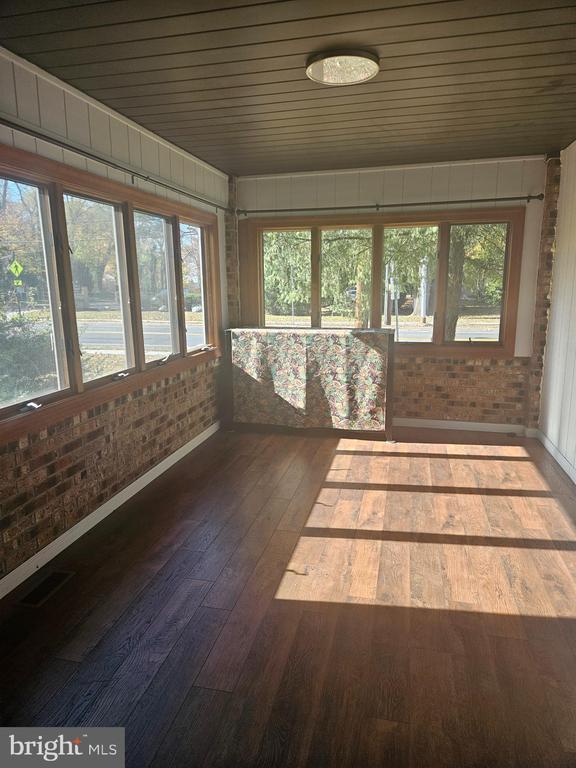 Foto del edificio - 715 Cooper Landing Rd