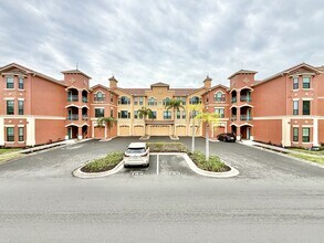 Building Photo - 2725 Via Cipriani