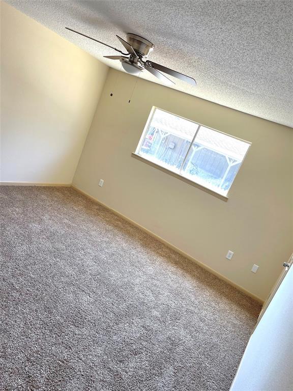 Building Photo - 825 Clubside Dr