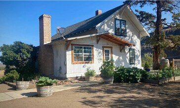 Building Photo - 6690 Old Ranch House Rd