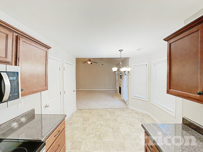 Foto del edificio - 6993 New Dale Rd