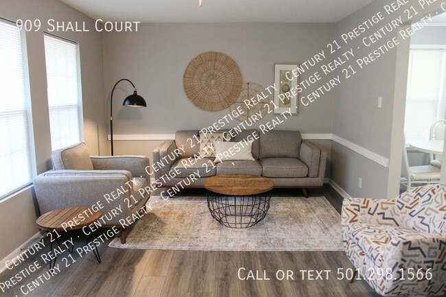 Building Photo - 909 Shall Ct