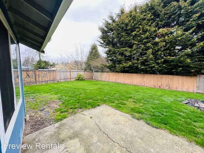 Foto del edificio - 3 br, 2 bath House - 2414 N. 24th Place
