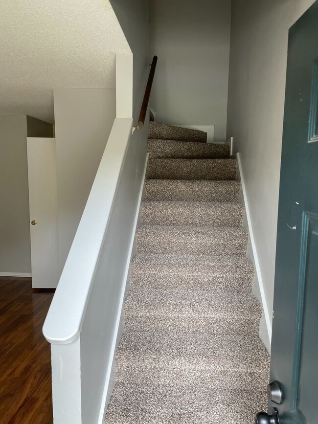 Building Photo - 1181 Hulon Ln