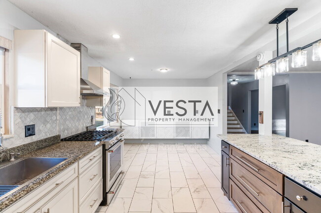 Building Photo - 23 Norman Rd