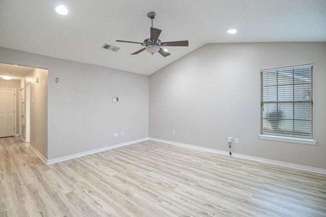 Photo - 10690 E Bay Tree Dr (Gulfport, MS) House
