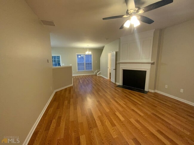 Building Photo - 3285 Oxwell Dr NW