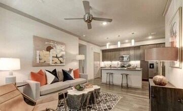 Building Photo - 18110 Hunters Terrace Dr