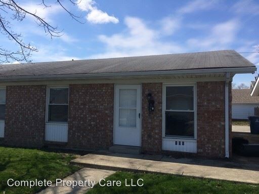 Primary Photo - 102 S Bradner Ave