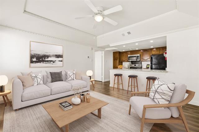 Foto del edificio - 8510 Park Ln