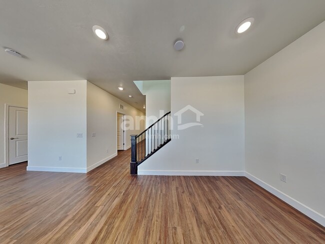 Building Photo - 7483 S Via Bombachas