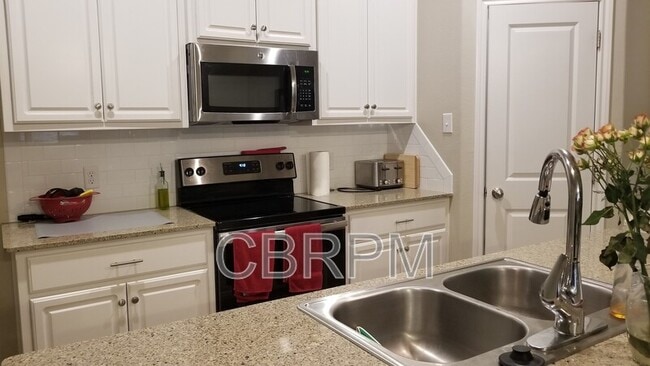Foto del edificio - 6909 67th St