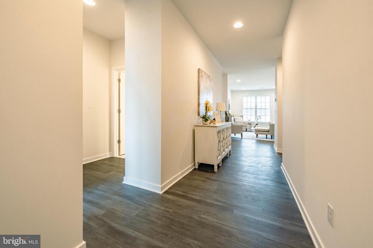 Foto principal - 614 Ruth Way