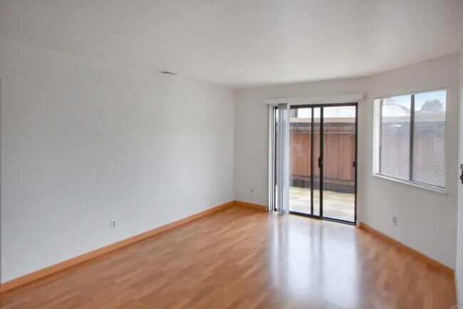 Building Photo - Welcome to Valley Crest Condos!