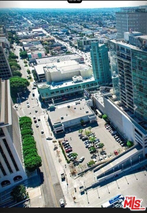 Primary Photo - 3785 Wilshire Boulevard Apt ##2110, Los An...