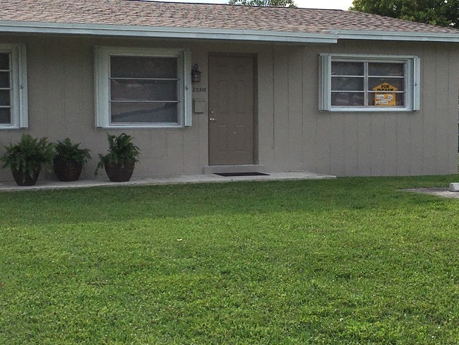 Building Photo - 20510 SW 114th Ave