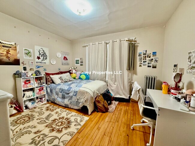 Foto del edificio - 89 Hillsdale Rd