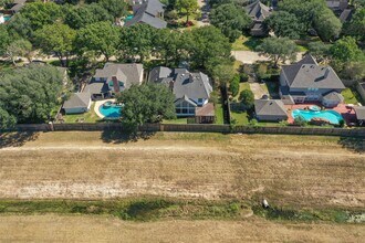 Building Photo - 1818 Brookchester Dr